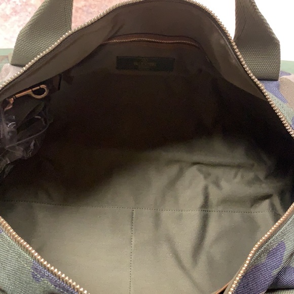 Authentic Valentino Garavani Overnight Bag NWT - Picture 7 of 12